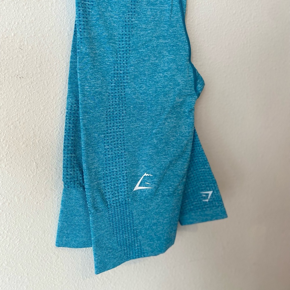 Blue gym shark leggings